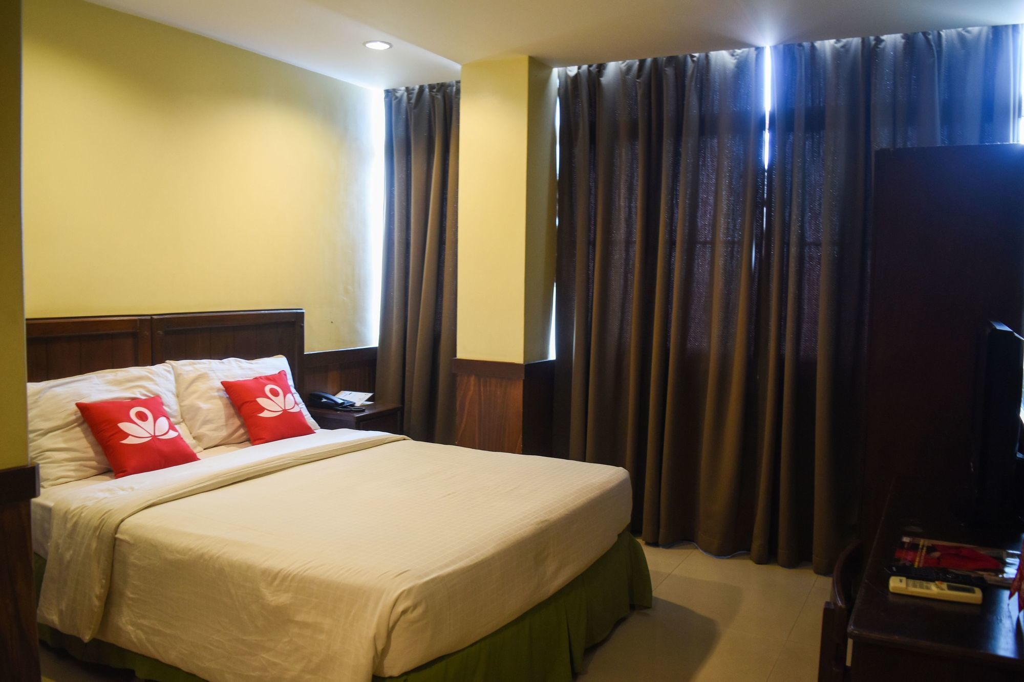 ZEN Rooms Roxas Avenue Davao City Buitenkant foto